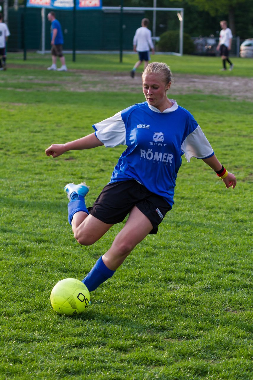 Bild 110 - B-Juniorinnen KaKi beim Abendturnier Schackendorf